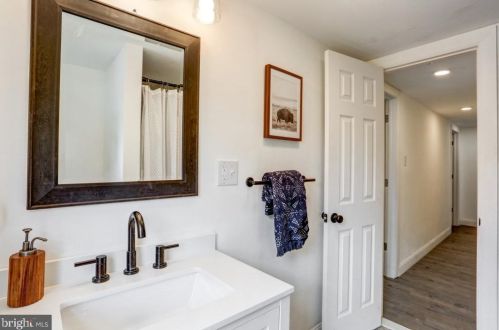 513 Poplar St, Lancaster PA  17603-5234 exterior