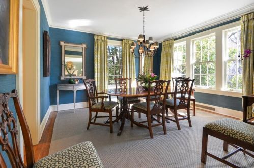 2482 Dellwood Dr, Atlanta GA  30305-4076 exterior
