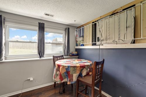 510 Cyn Trl, Carol Stream IL  60188-1364 exterior