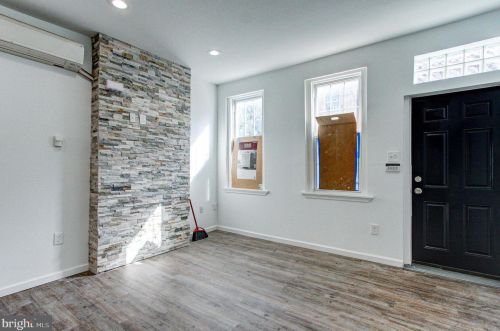 2442 Clarion St, Philadelphia PA  19148-3512 exterior