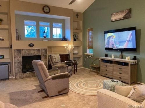 23321 Berry Ave, Denver, CO 80016-5848