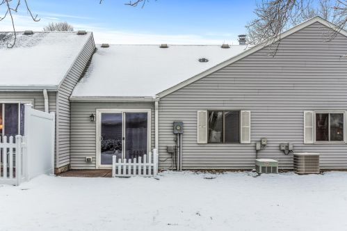 5106 148th St, Saint Paul MN  55124-6923 exterior