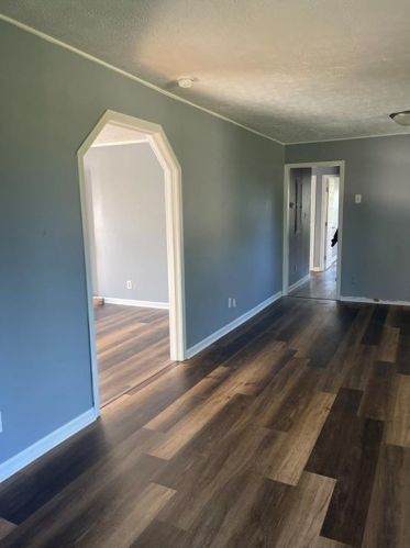 333 Cherry St, Social Circle, GA 30025-6901