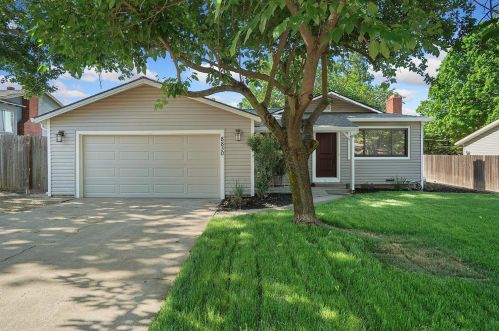 8830 Mavis Ave, Citrus Heights, CA 95662-2431