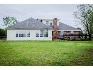 5301 Polo Ln, Mustang, OK 73064-7938
