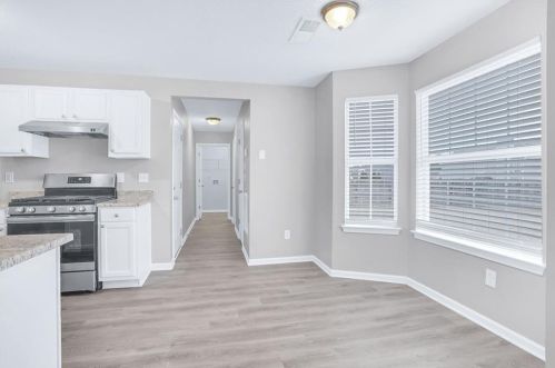 1659 Village Place Cir, Conyers GA  30012-7109 exterior