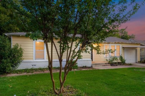 5304 Nadine Dr, Fort Worth TX  76117-2554 exterior