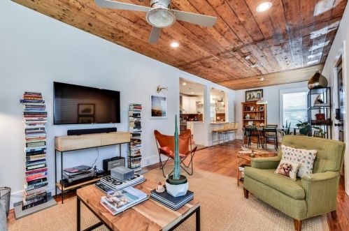 1011 14th St, Austin TX  78702-1022 exterior