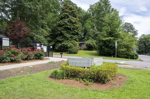 3928 Ensign Ct, Atlanta GA  30341-1832 exterior