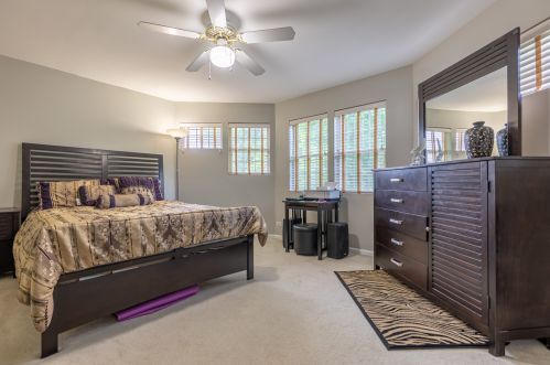 1288 Donegal Ct, Carol Stream IL  60188-6012 exterior