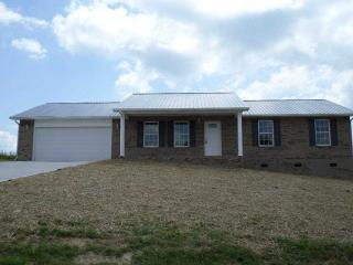 811 Quiet Oaks Way, Dandridge, TN 37725-6196