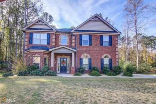 8221 Plantation Trce, Porterdale, GA 30014-2605
