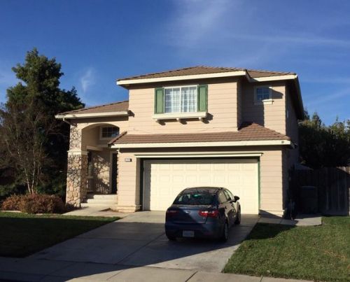 5204 Silverstone Cir, Salida, CA 95368-8110