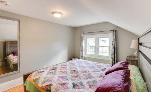 1244 James Ave, Saint Paul MN  55105-2946 exterior