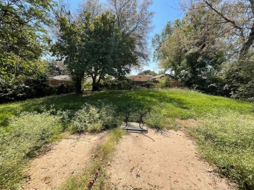 1430 Greencove Dr, Garland TX 75040-5938 exterior