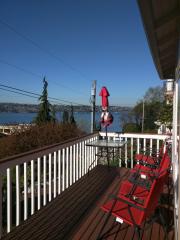 806 29th St, Seattle WA  98056-2547 exterior