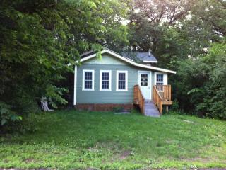 16830 18th St, St Marys Point, MN 55043-9749