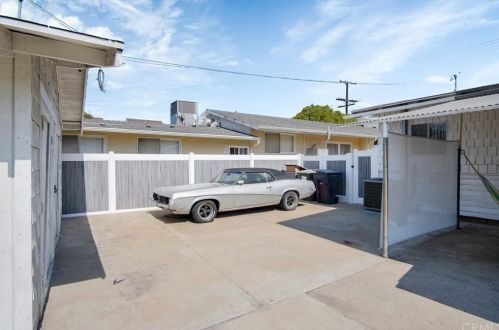 610 Lomita Ave, Glendale CA  91205-2233 exterior