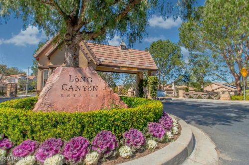 68 Boulder Creek Rd, Simi Valley, CA 93065-7361