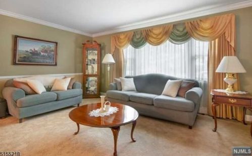 14 Crestmont Dr, Dover NJ  07801-1924 exterior