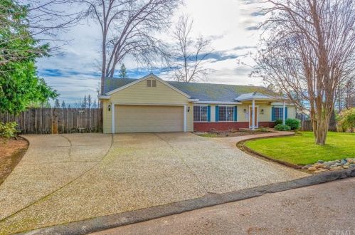 1486 Freestone Ct, Paradise, CA 95969-4268