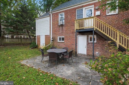 2409 Seminary Rd, Silver Spring MD 20910-1354 exterior