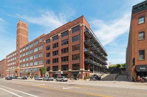 618 Washington Ave, Minneapolis MN  55401-1221 exterior