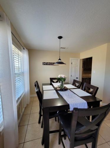 6114 Fox Ridge Dr, Angleton TX 77515-2512 exterior