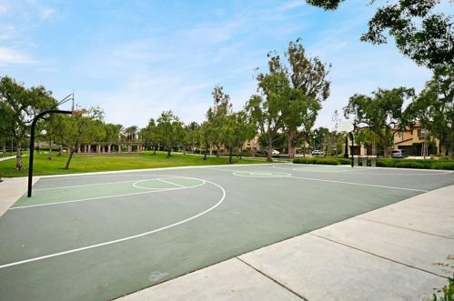 15 Salton, Irvine CA  92602-2425 exterior