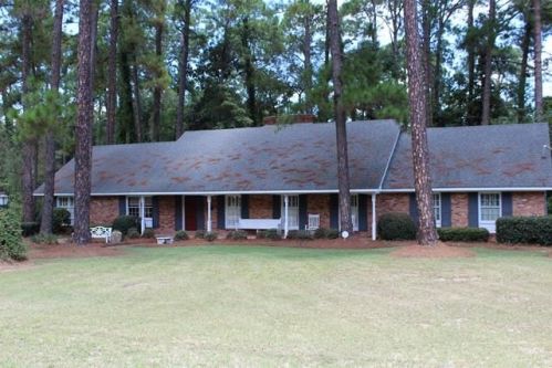 225 Alabama Dr, Tifton, GA 31794-3808