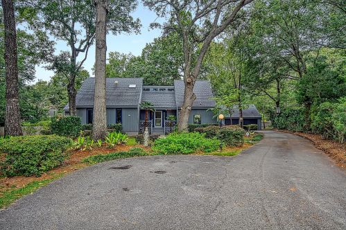 1124 Clapper Ct, Mount Pleasant, SC 29464-9004