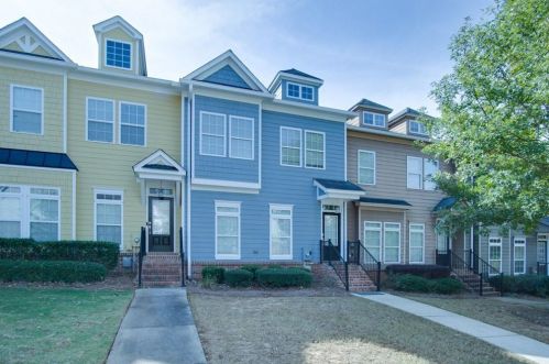 8 War Admiral Ln, Newnan, GA 30263-6780