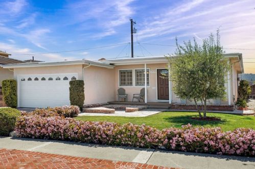 3430 228th Pl, Torrance, CA 90505-2639