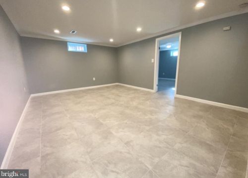 7804 Lockney Ave, Silver Spring MD 20912-7304 exterior