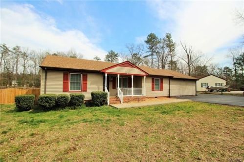 4816 Red Coach Ter, Sandston, VA 23150-5516