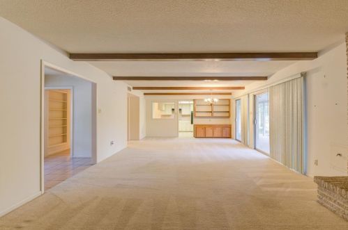 46 Ivy Ct, Conroe TX  77304-1205 exterior