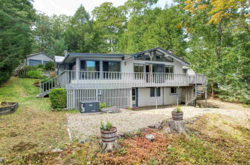 69 Paradise Island Rd, Rindge, NH 03461-5856