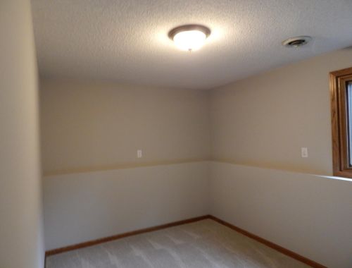 1872 Bear Path Trl, Saint Paul MN  55122-2266 exterior