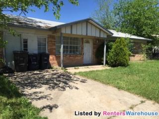 3022 Marine Ct, Fort Worth TX  76106-3544 exterior