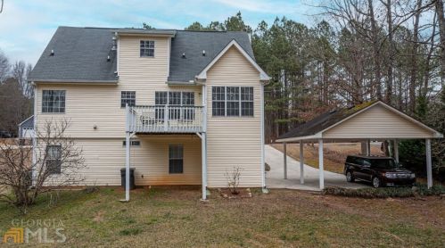635 Robin Rd, Porterdale, GA 30016-8921