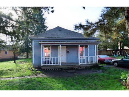 348 Railroad St, Sheridan, OR 97378-1747