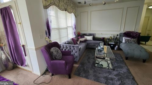 87 Kyle Way, Trenton NJ 08628-2525 exterior