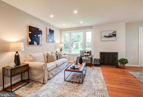 2221 Kimball Pl, Silver Spring MD 20910-1161 exterior