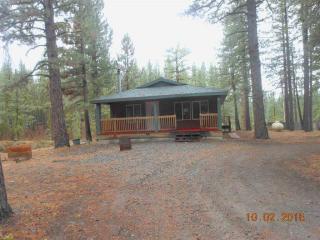 330 Idle Hour Dr, Portola, CA 96122-1200