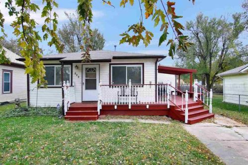 324 Oak St, Goddard, KS 67052-8728