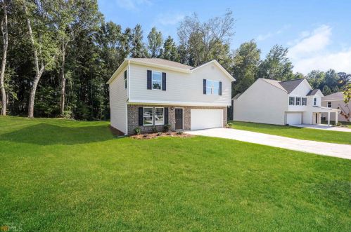 1032 Bluecoat Cir, Hampton GA  30228-5971 exterior