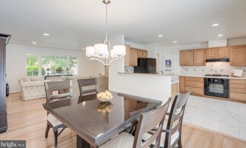 10417 Kinloch Rd, Silver Spring MD 20903-1243 exterior