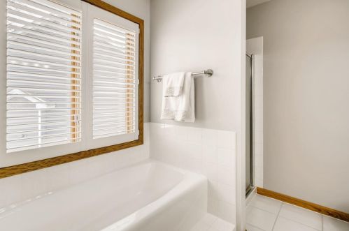 1252 Bucher Ave, Saint Paul MN  55126-8436 exterior