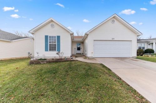 26 Silver Spur Dr, Winfield, MO 63389-2431