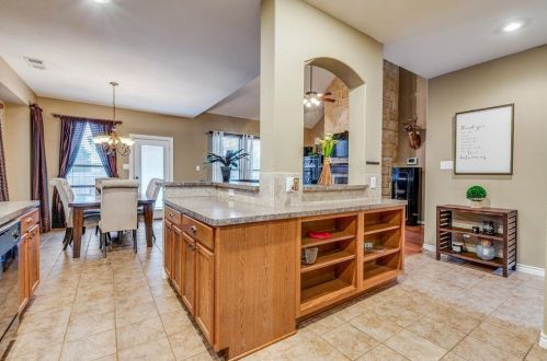 5329 Molasses Dr, Fort Worth TX  76179-8166 exterior